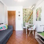 Cosy By The Pool * Quarteira