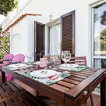 Cosy By The Pool *