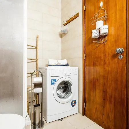 Cosy By The Pool * Quarteira